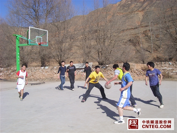 篮球赛.JPG