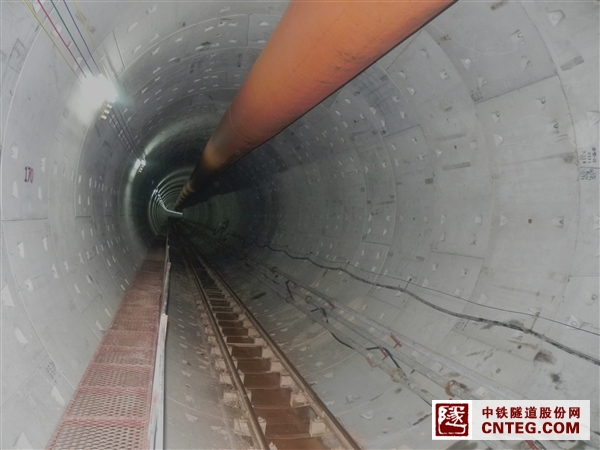 DSCN9613_副本.jpg
