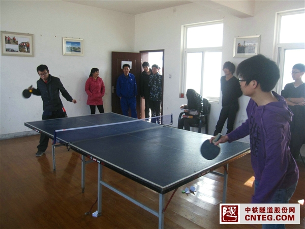 乒乓球运动.JPG