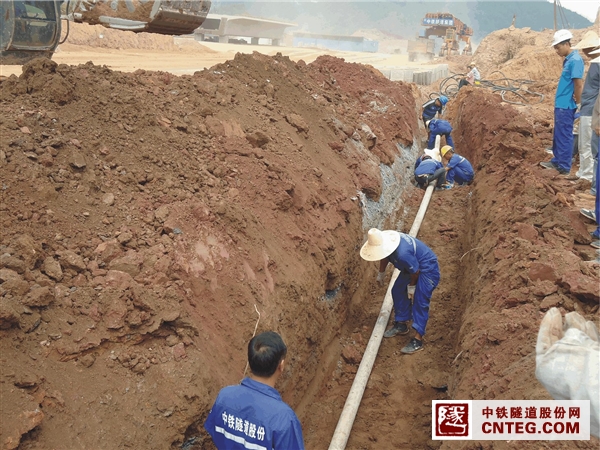 图形1.jpg