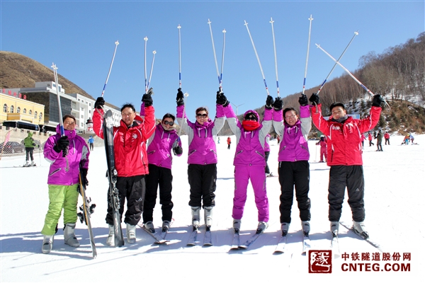 合影4.jpg