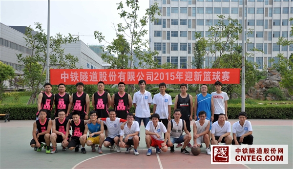 合影2.JPG