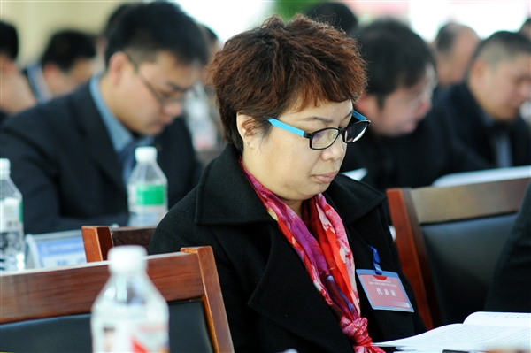 女代表.jpg